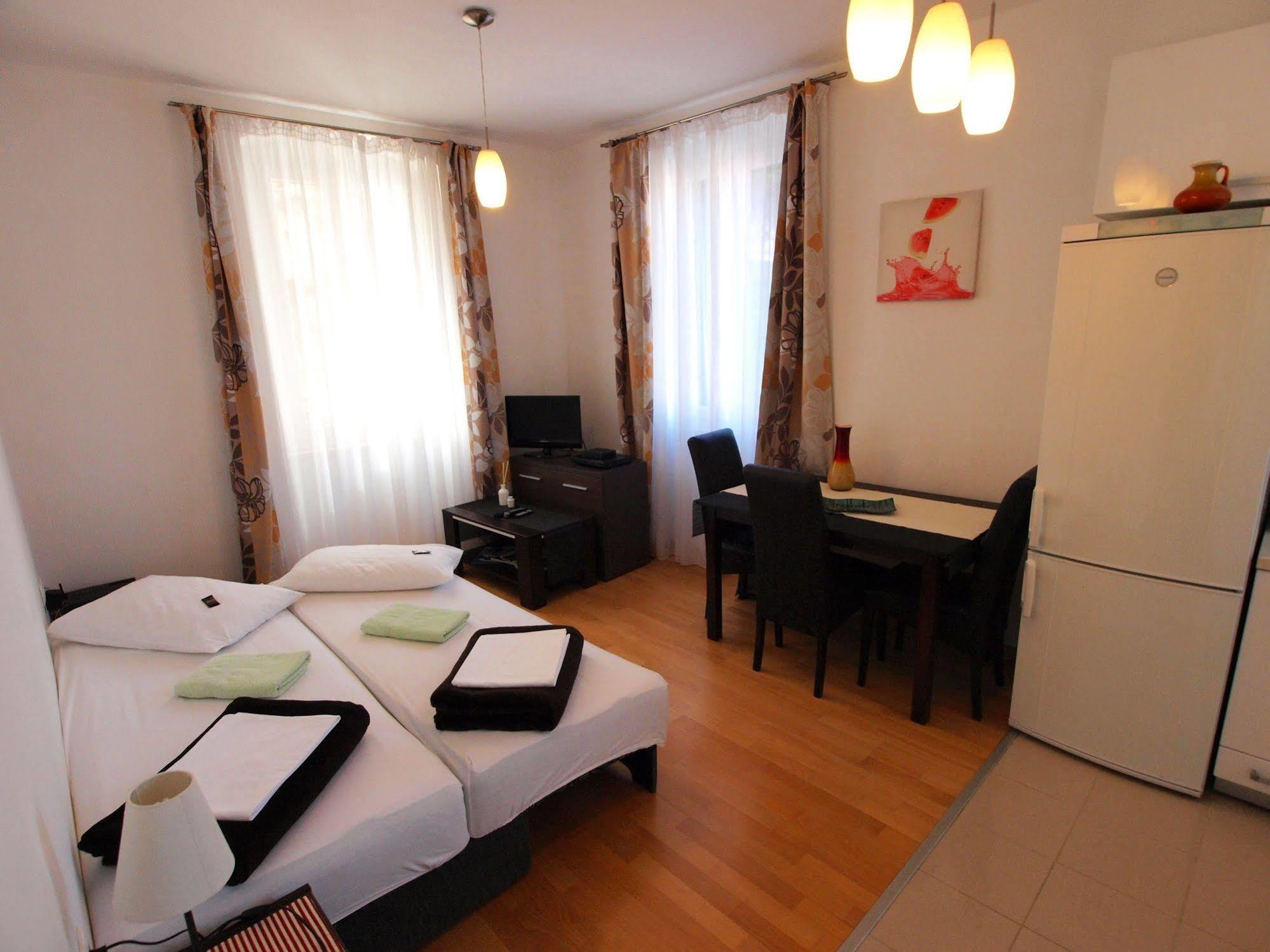 Apartments Gajeta Split Exterior foto